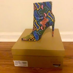 Steve Madden booties